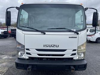 2019 Isuzu NPR HD