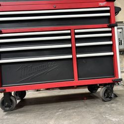 46” Milwaukee Toolbox 