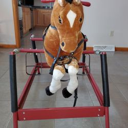 Bouncy plush horse