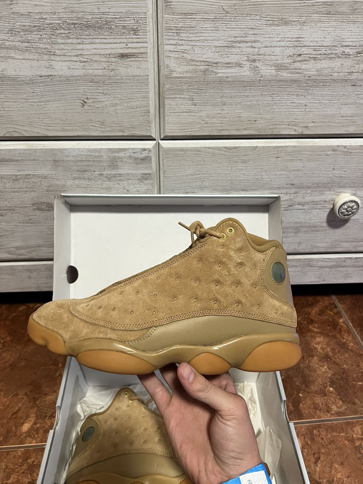 Jordan 13 Wheats Size 10.5 