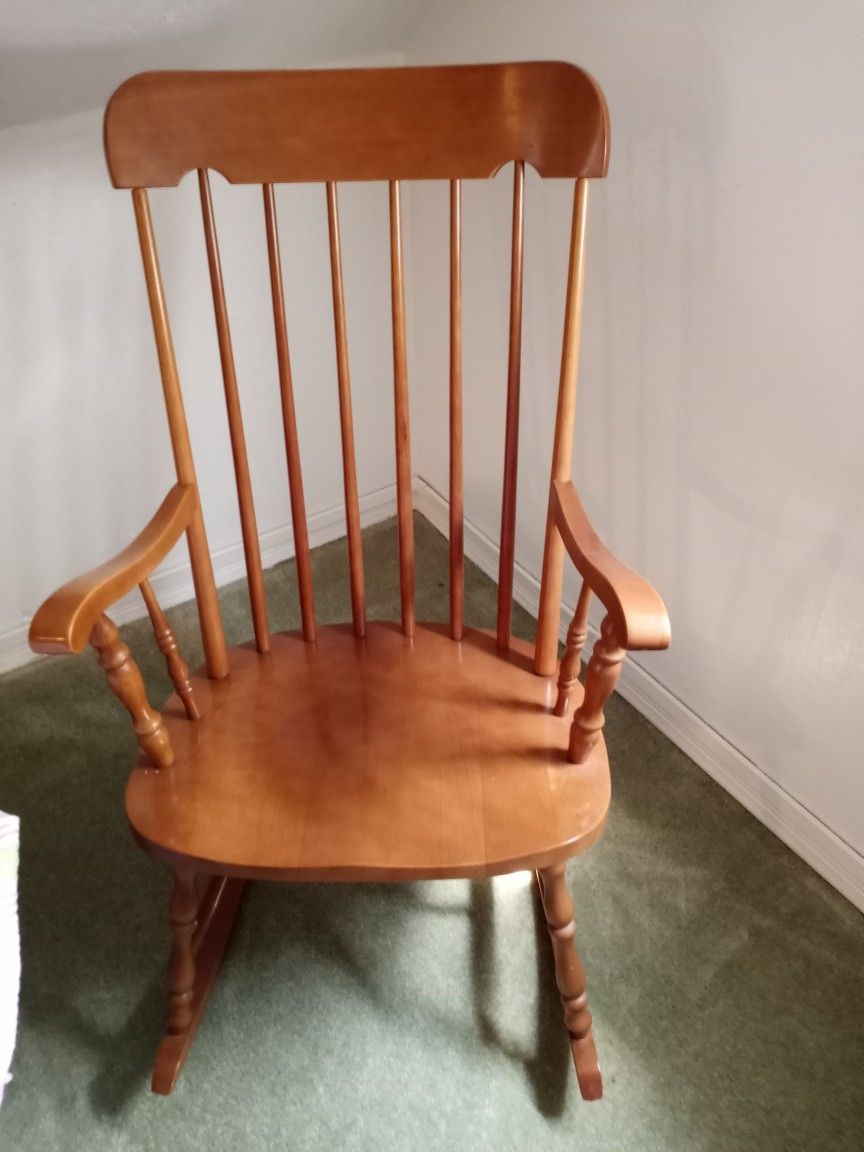 Maple Rocking Chair