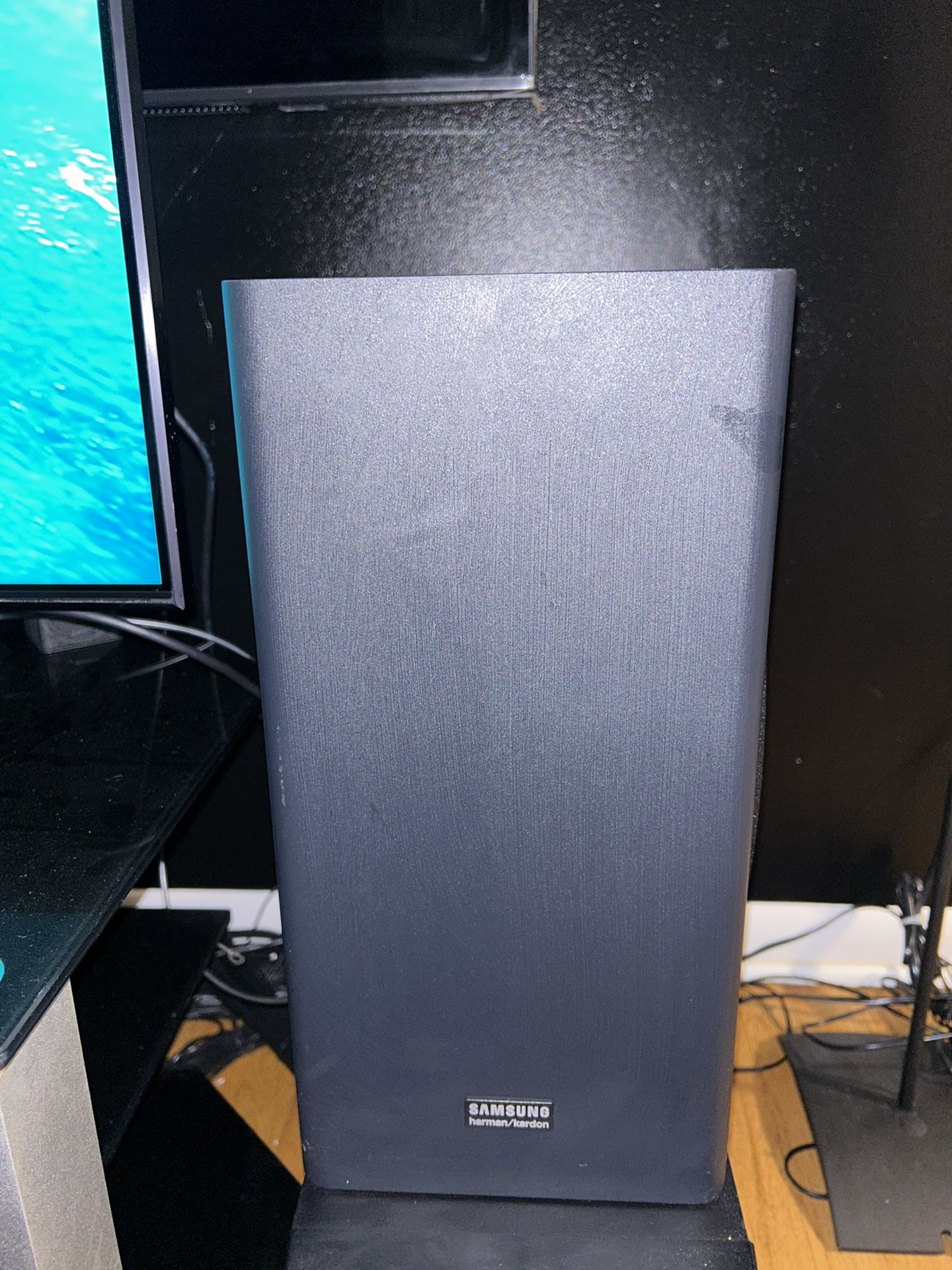 Samsung Sound Bar Subwoofer Q70 Harman/kardon - Main Image