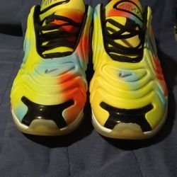 MEN'S NIKES 720