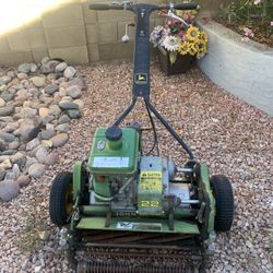 JOHN DEERE