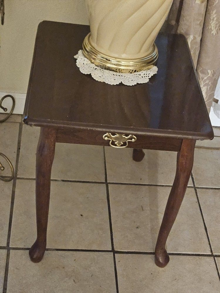Coffee Table 2 Side Tables