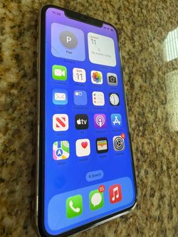 iPhone xr unlocked