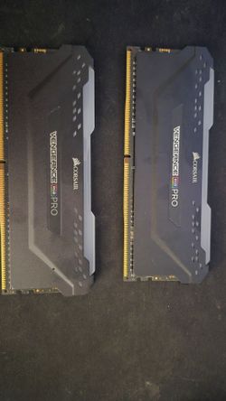 16gb DDR4 3200mhz Corsair Vengeance RGB Pro RAM (2x8)