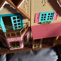 Doll House 