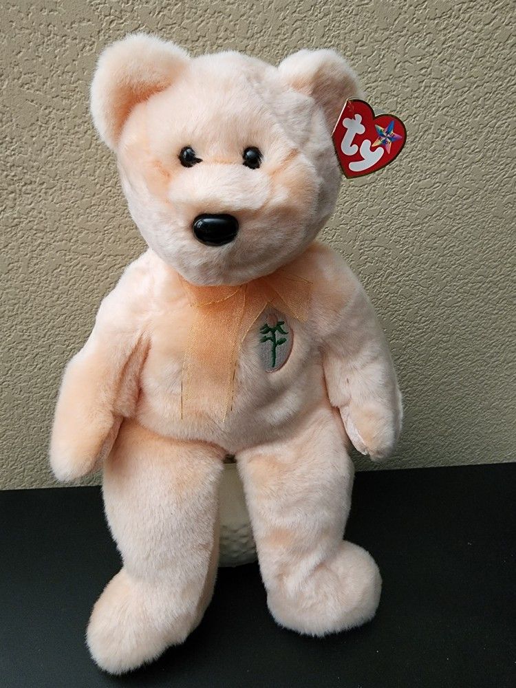 Ty BEANIE BUDDIES COLLECTION. name Is DEAREST. With Rose On Front.  14 Inches Big.  Teddie Bear. Collectable.  Beanie Babies,  Peach Color. Beautiful