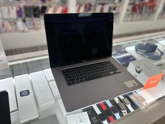 Mac 2019 16 inch 1TB 16GB