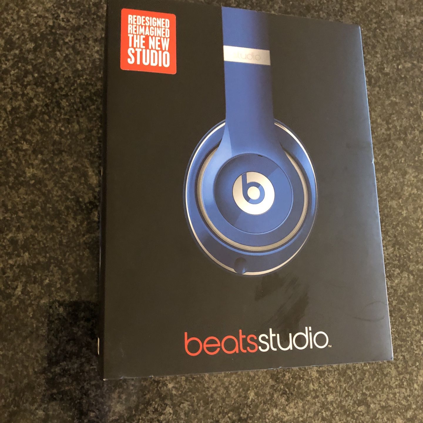 Beats By Dre Studio 2.0 (Rare Aqua Blue Color)