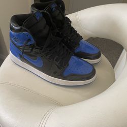 Royal Blue Jordan 1 