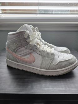 Womens Nike Air Jordan Sneakers 1 Mid SE Light Iron Ore Shoes DN4045-001