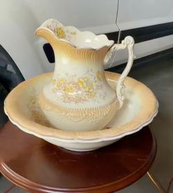 Antique Victorian Glazed Ceramic Wash Basin & Pitcher Set