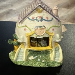 Vintage Easter Egg House Yard Home Lighted Nightlight Season Decor Corded Lamp