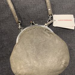 🩶 Lucky Brand Crossbody Bag, Distressed Leather Grey Kiss lock Crossbody Purse, Designer Lucky Brand Leather Bag 💜 