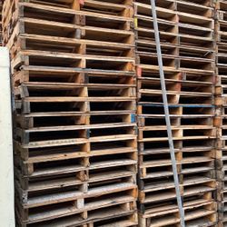 48 X40 #2   4  Ways  Pallets  For Sale $6 Each