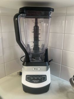 Ninja Professional 1000W Blender – 72 oz / 2.1L