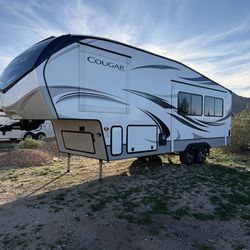 2021 Keystone Cougar Model: 25RES