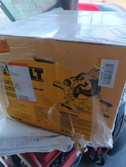 DEWALT
15 Amp Corded 12 in. Double Bevel Sliding Compound Miter Saw, Blade Wrench and Material Clamp