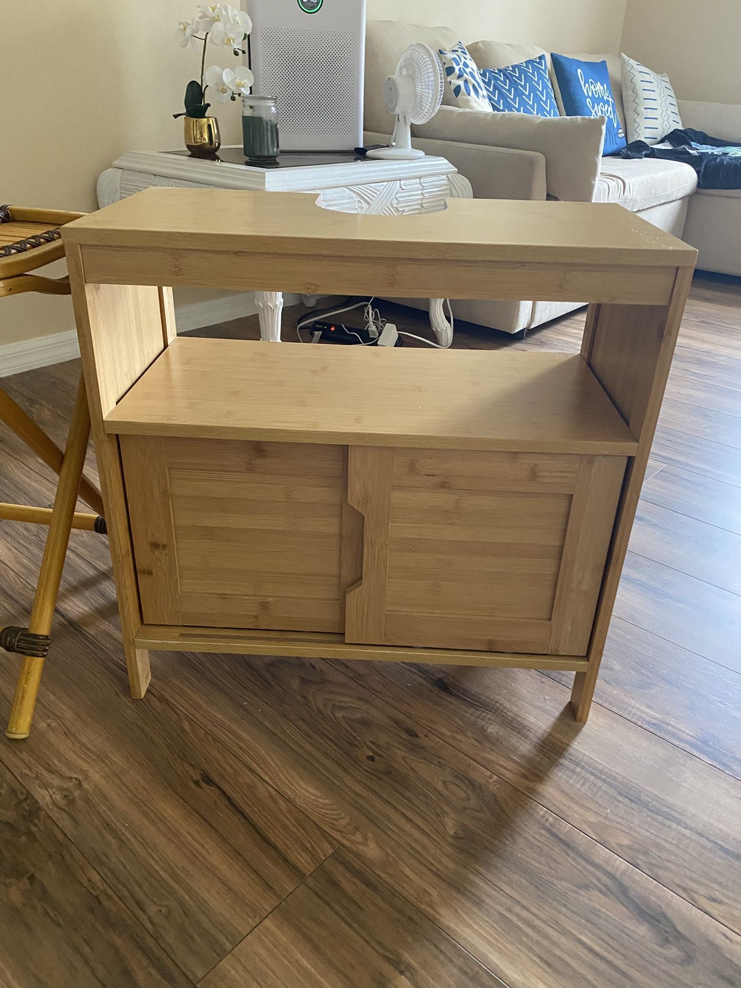 Table Stand