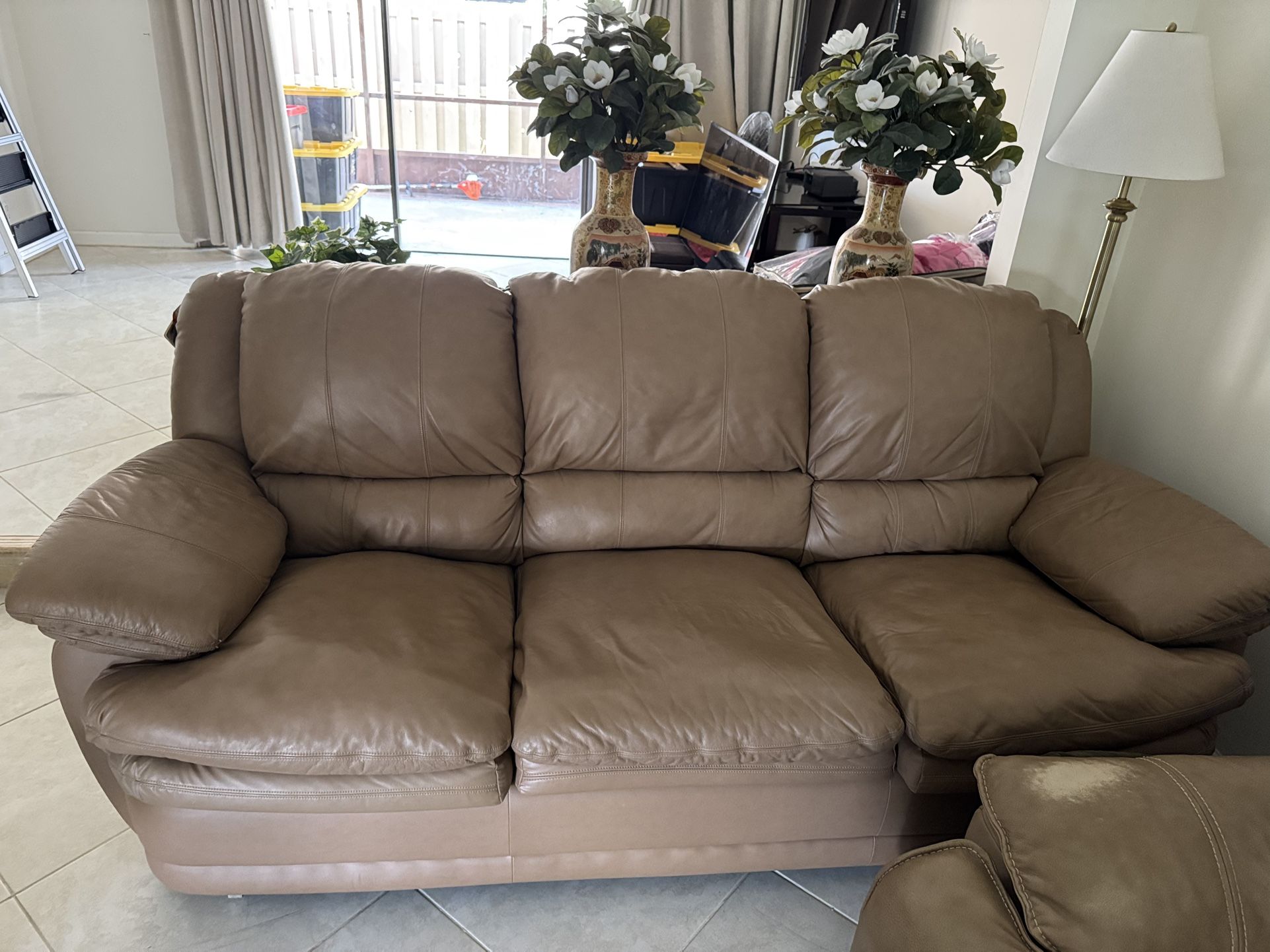Sofa Set