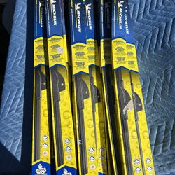 Windshield Wipers 