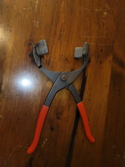 Lisle tools sku 59900 ,Ford super duty 4×4 hub lock remover pliers