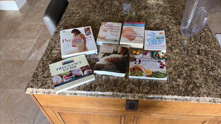 Pregnancy and newborn books