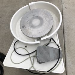 Shimpo VL whisper Pottery whee