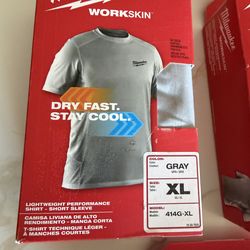 Men's X-Large Gray Cotton/ Polyester Short-Sleeve Hybrid Work T-shirt