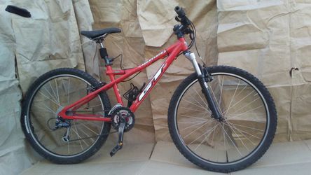 Aluminum gt aggressor mountain bike 12.5 inch frame size for Sale