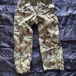 Military surplus Woodland digital camo Gortex pants SS