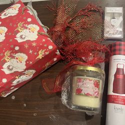 Candel With Apron Gift And Bottel Stupper