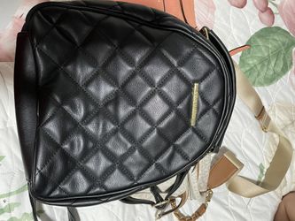 Nike Shoes, Brand Name Bags, Clothes And Much More Items For Sale