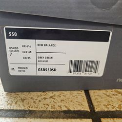 New Balance 550 woman's 7