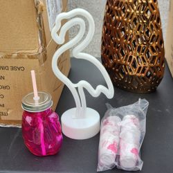 Flamingo Party Decor