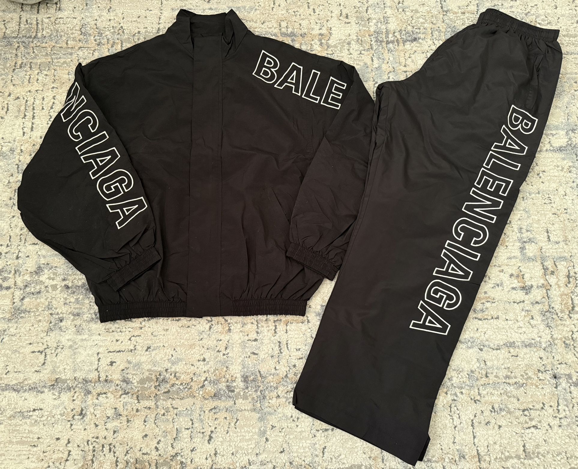 BALENCIAGA Black truck Jacket and pants whole set