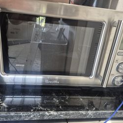 Breville Microwave 