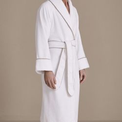 Frette Luxury Continental Bathrobe — White — Like New