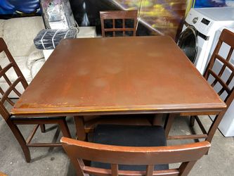 Dinning Table