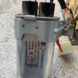 Capacitor