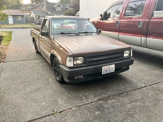 1987 Mazda B2200