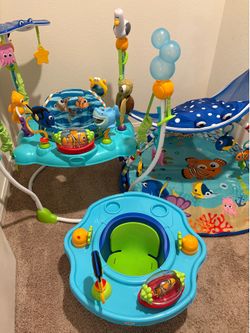 Disney Baby Finding Nemo Jumper , Play Mat & Super Seat