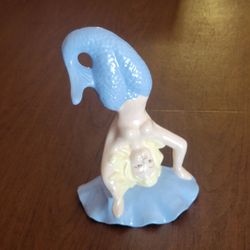 Vintage 1960 S. Sloter Ceramic Mermaid Figurine Handstand Blonde Hair
Blue Glaze.
Pre-owned, good shape, no chips or cracks. Some crazing due to its a
