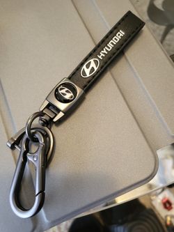 Hyundai Valve stem covers and key chain