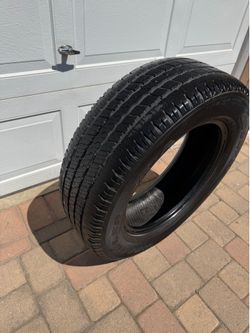 Tire 275/60R20