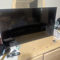 Hisense 43 inch Full HD Smart Google TV (43H40G)