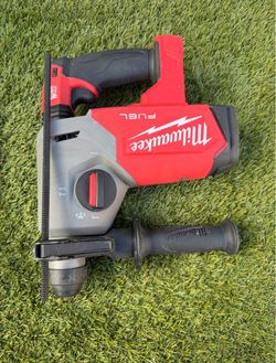 Milwaukee M18 FUEL 18V Lithium-Ion Brushless Cordless 1 in. SDS-Plus Rotary Hammer (Tool-Only)