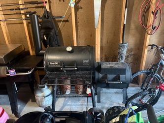 Dyna-Glo Signature Series Offset Smoker